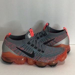 Nike Air Vapormax Flyknit 3 Flash Crimson Orange Women’s Size 6